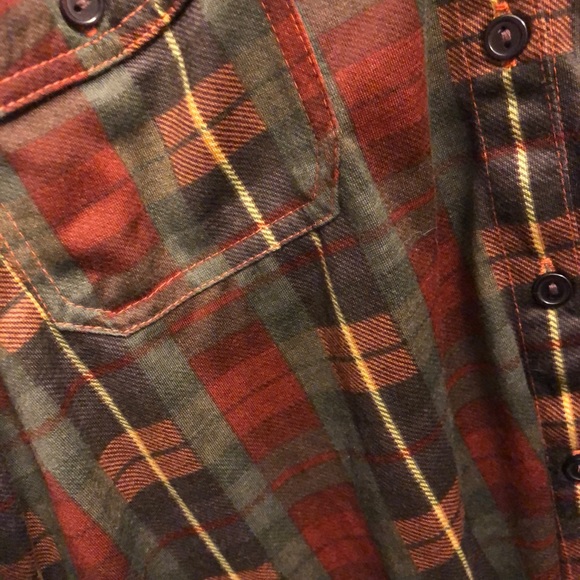 Plaid button up 3/4 length sleeve top - Picture 2 of 4